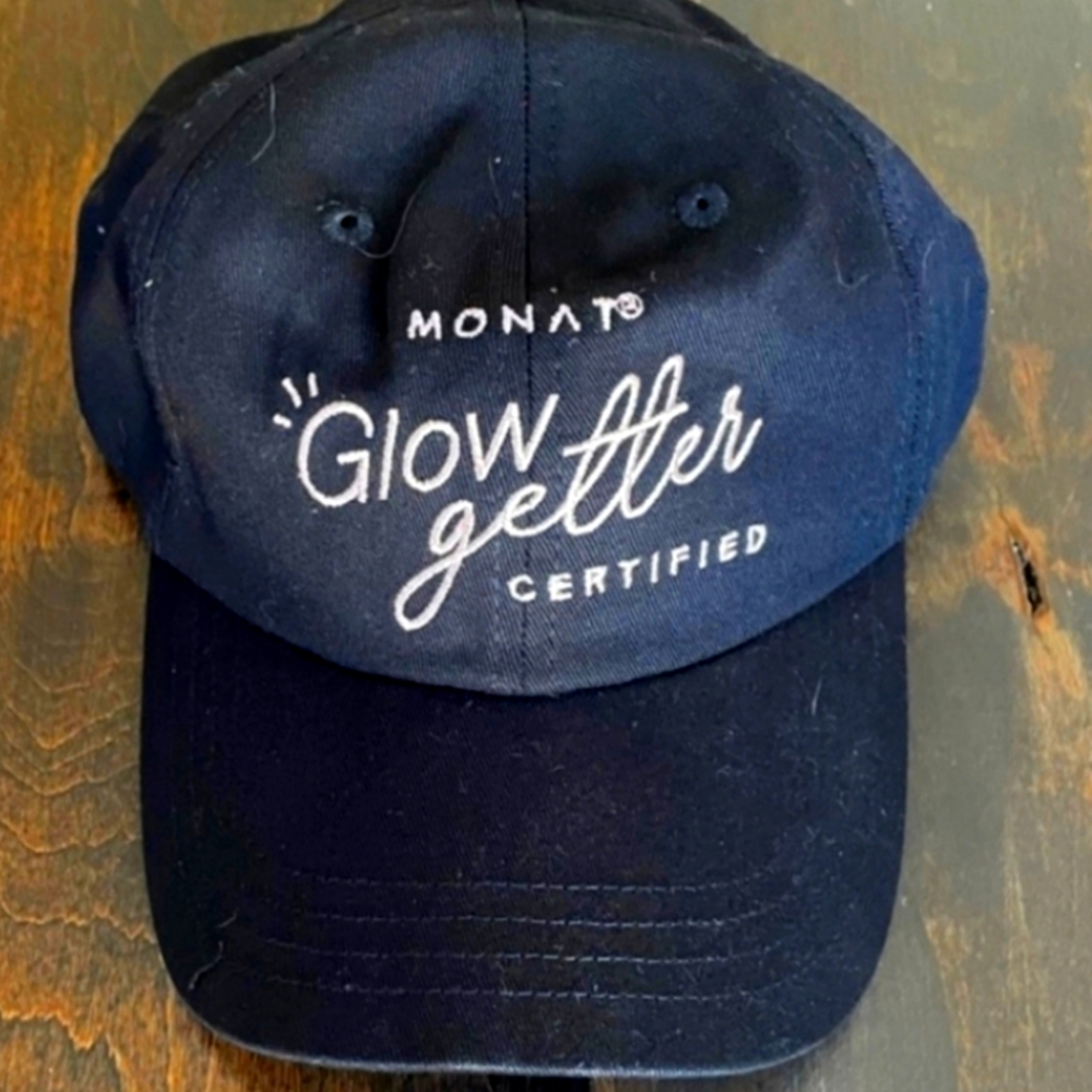 Monat Hat